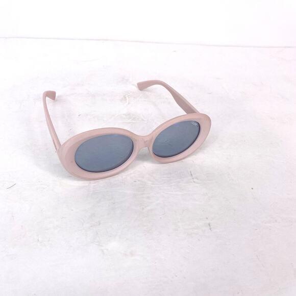 Quay Mess Around Sunglasses Pink Butterfly 60"s Style Discontinued - Picture 1 of 6
